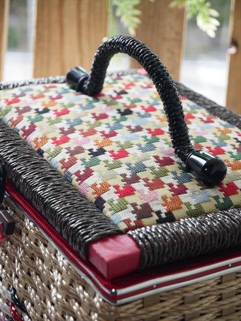 手編みのお裁縫箱 スタンダードタイプ（I柄）オランダ製ゴブラン織 木製留具付き 国産ソーイングバスケット 日本製